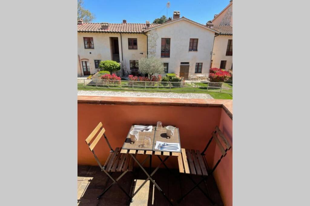 Casa Vacanze Nel Cuore Della Toscana Castagno  ภายนอก รูปภาพ